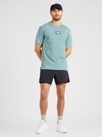 UNDER ARMOURTehnička sportska majica 'Elevated' - siva boja
