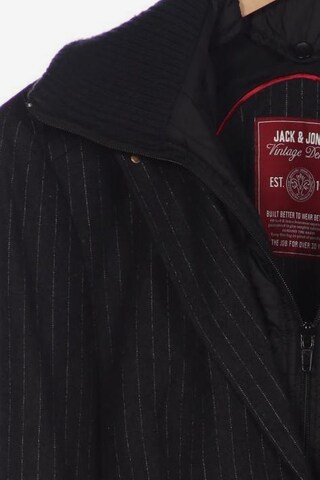 JACK & JONES Jacke M in Grau