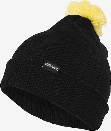 Urban Classics Beanie in Black: front