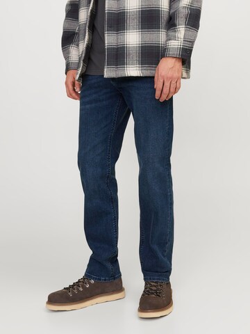 regular Jeans 'CLARK' di JACK & JONES in blu: frontale