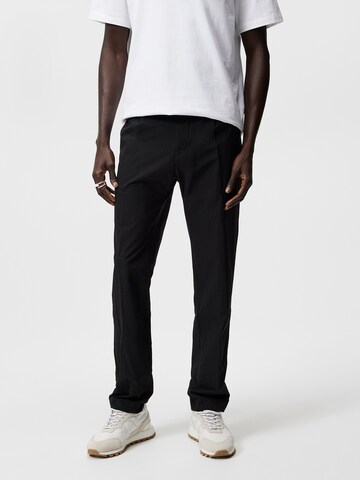 J.Lindeberg Regular Pleated Pants 'Cato' in Black: front