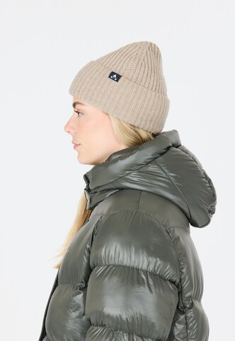 Whistler Muts 'Plico' in Bruin