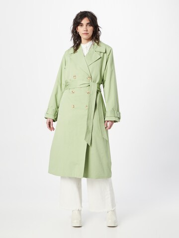 Moves Between-Seasons Coat 'Hollie' in Green: front