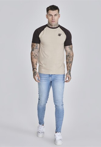 SikSilk T-Shirt in Beige