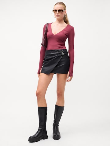 T-shirt Gina Tricot en rouge
