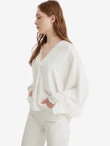 NOCTURNE - Blusa en blanco