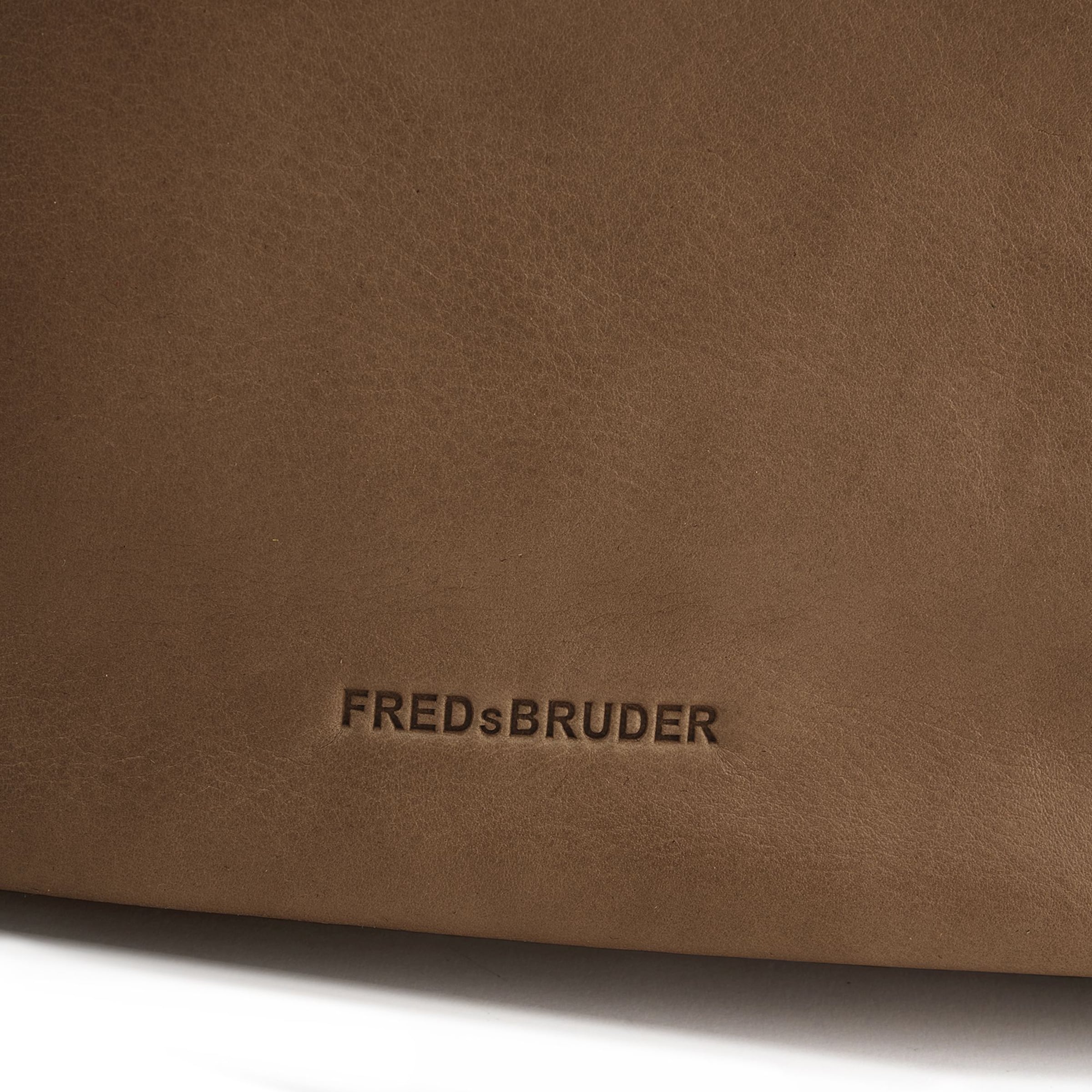 Borsa a spalla 'Just Easy' di FREDsBRUDER in marrone