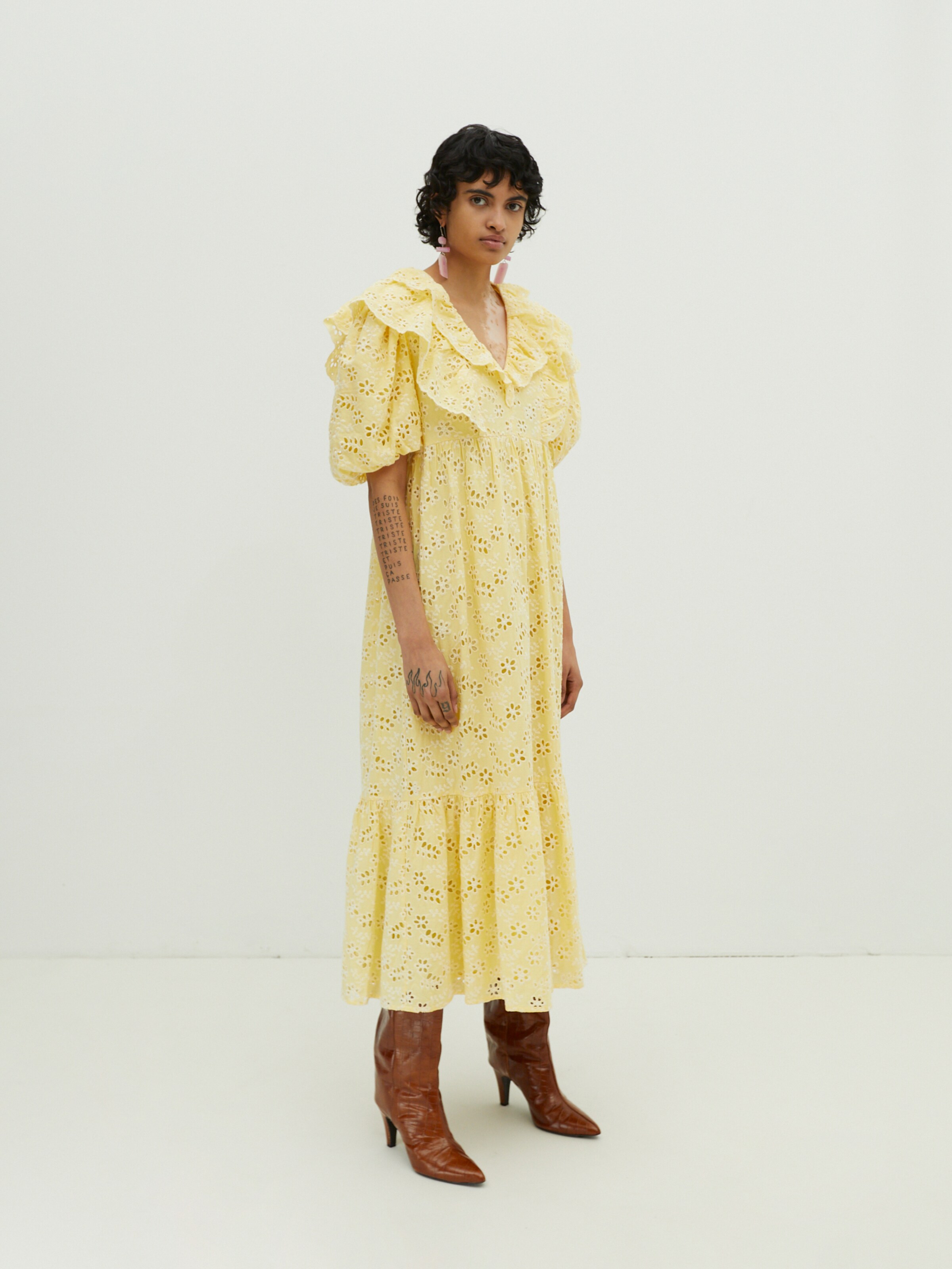 Frauen Kleider EDITED Kleid 'Reyna' in Gelb - SO34196