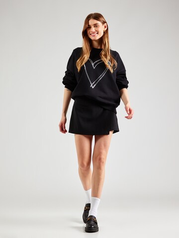 MYLAVIE by Sarah Harrison Sweatshirt i svart