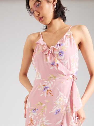 Robe 'Soraya' ABOUT YOU en rose