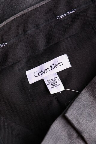 Calvin Klein Hose 32 x 30 in Grau