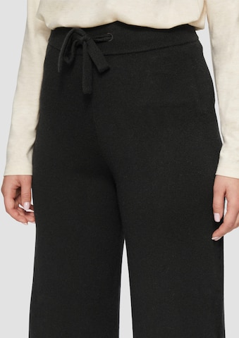 s.Oliver Wide leg Pants in Black