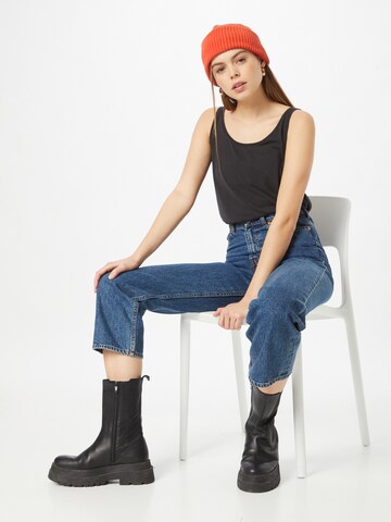 Monki Top in Schwarz