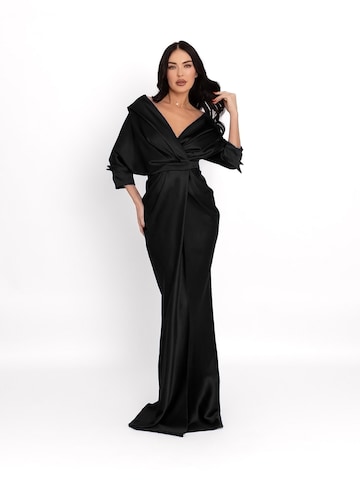 Robe de soirée acob a porter en noir : devant