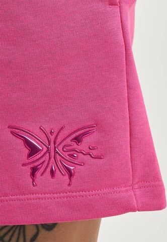 Karl Kani Regular Sporthose in Pink