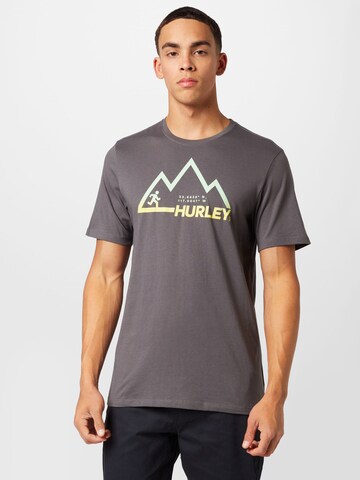 Hurley Sportshirt 'EXPLORE MOUNTAIN' in Grau: predná strana