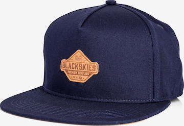 Blackskies Cap 'Essentials' in Blau: Vorderseite
