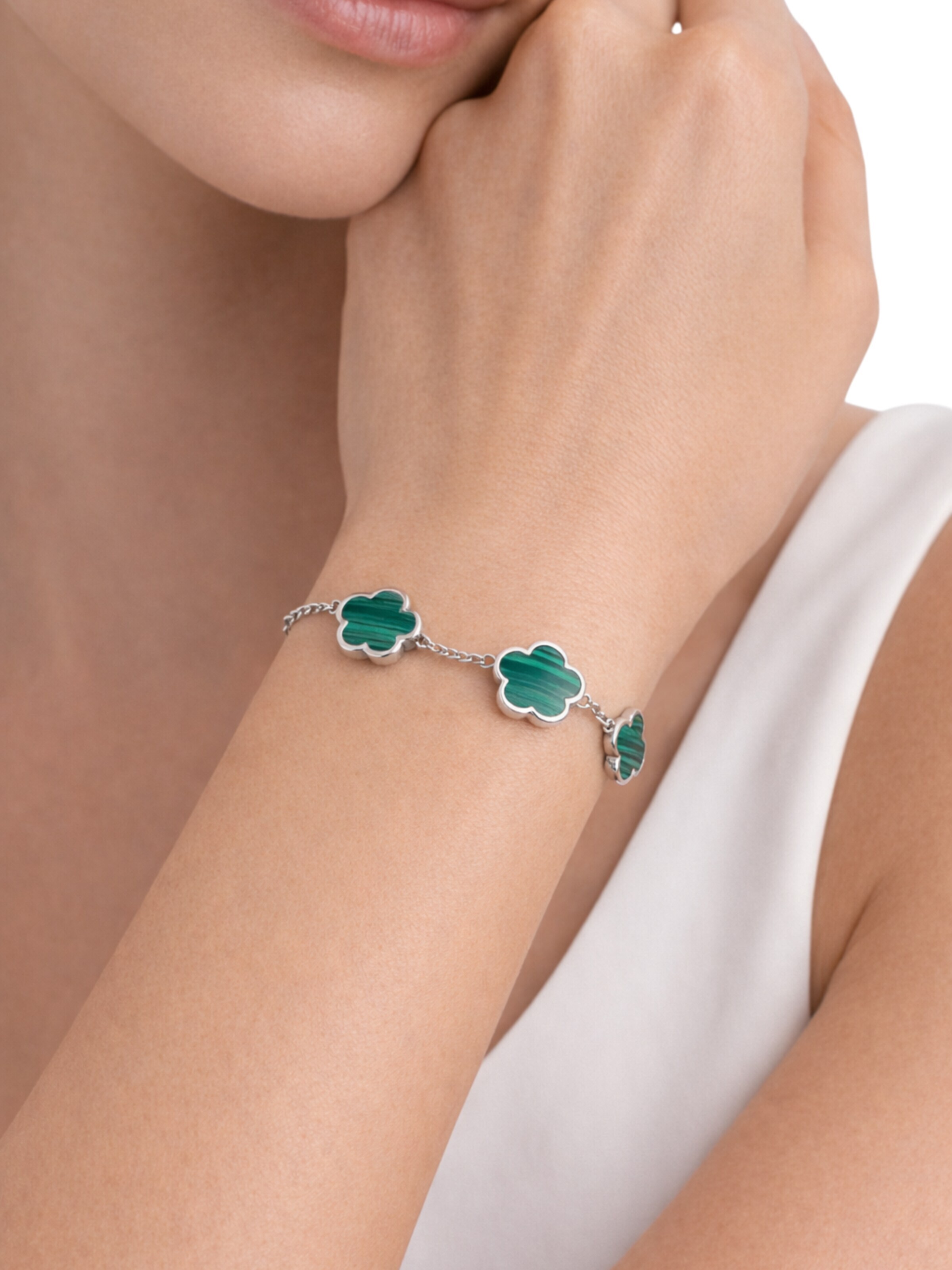 Pure Schmuck Bracelet 'Clover Green' in Silver: front