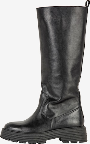 INUOVO Boots in Black