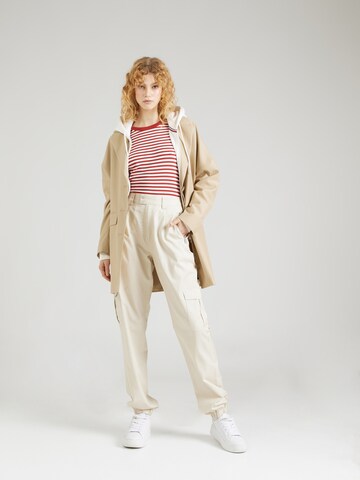 Tapered Pantaloni cargo di Tommy Jeans in beige