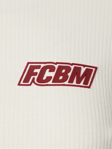 Tricou 'Aileen' de la FCBM pe alb