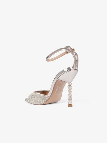 Sandalo di EXE in oro