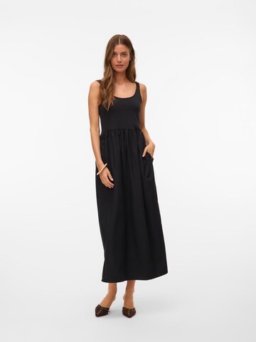 Robe 'VMNoelle' VERO MODA en noir : devant
