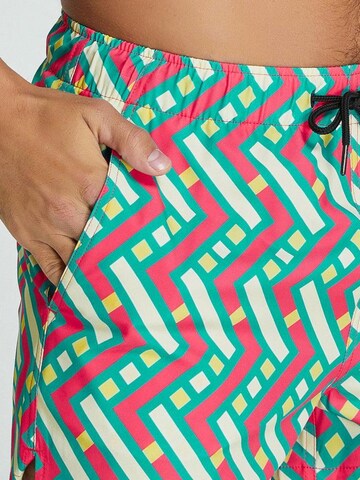 SEOBEAN Badeshorts in Pink