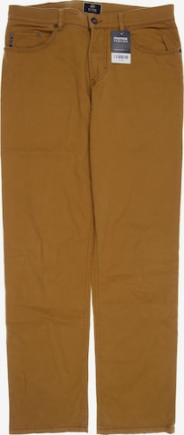 BRAX Pants in 33 in Brown: front