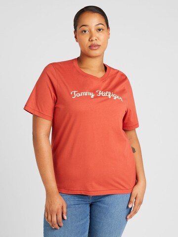 Tommy Hilfiger Curve Μπλουζάκι σε κόκκινο: μπροστά