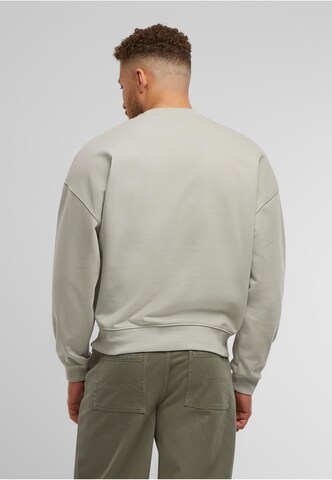 Sweat-shirt ' Trust Issues' DEF en gris