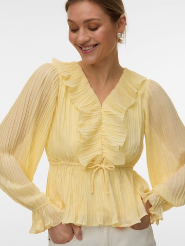 VERO MODA Blouse 'VMDora' in Yellow