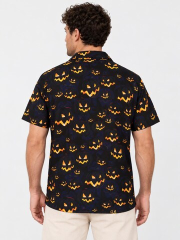 Maglietta 'Helloween Pumpkin Allover' di King Kameha in nero