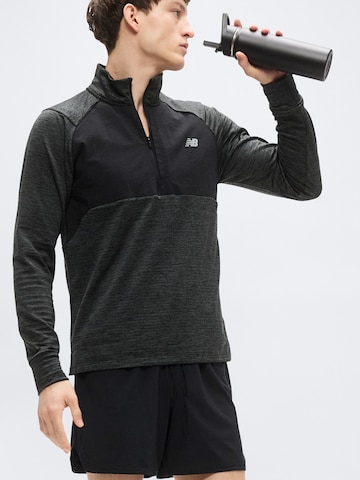 regular Pantaloni sportivi di new balance in nero