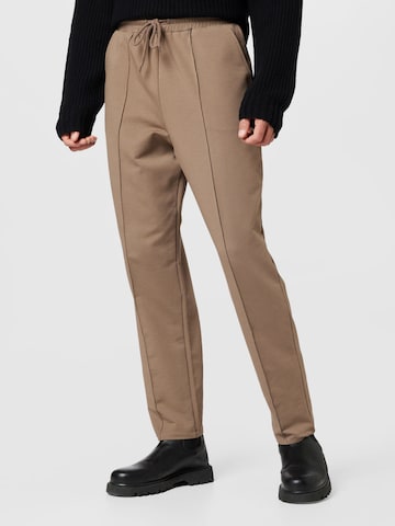 ABOUT YOU Regular Pants 'Adrian' in Brown: front