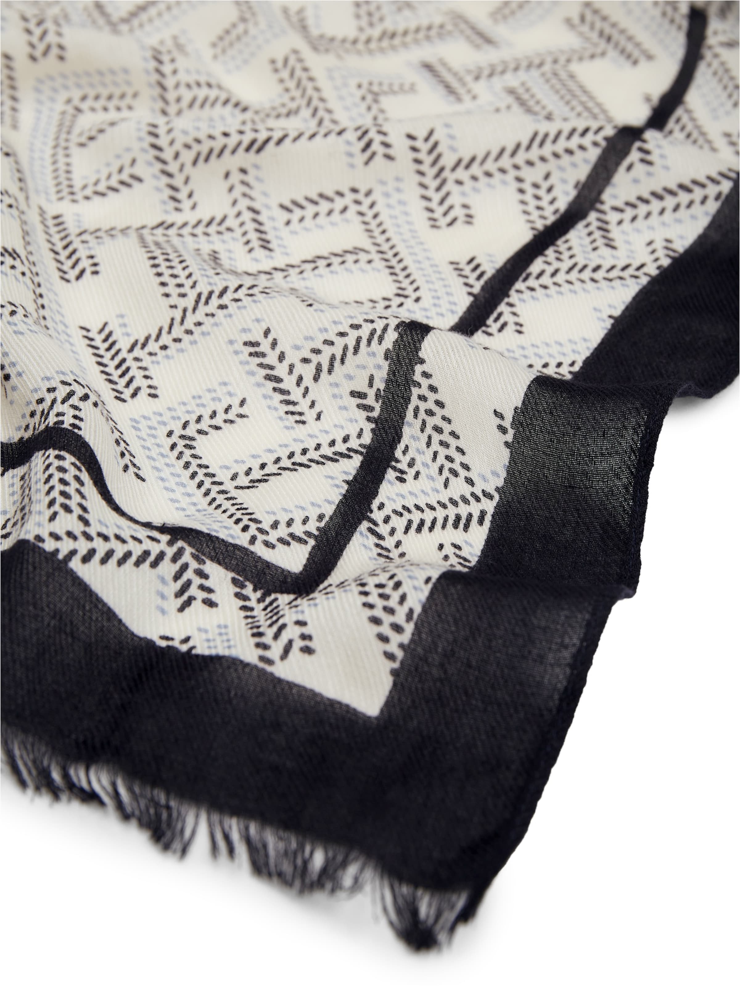 zils TOMMY HILFIGER Lakats