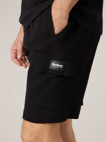 Deeluxe Loosefit Hose‌‌‌‌ in Schwarz