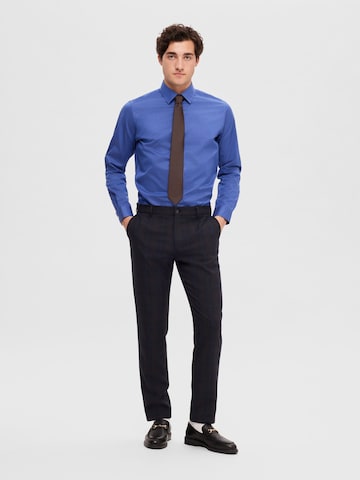 SELECTED HOMME Slim Fit Skjorte i blå