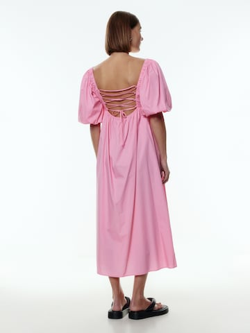 EDITED Платье 'Cassidy' в Ярко-розовый