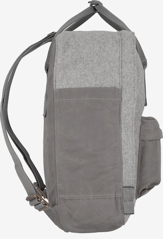 Fjällräven Rucksack in Grau