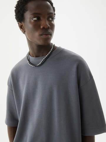 Pull&Bear Shirt in Grey