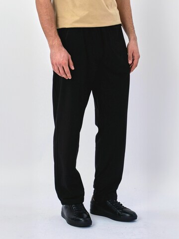 TEESHOPPEN Pants ' Track ' in Black