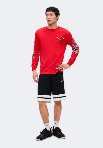 Maglietta 'NBA BULLS' di Mitchell & Ness in rosso: frontale