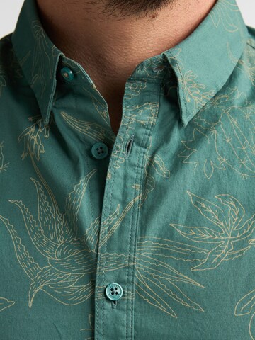 Coupe slim Chemise Petrol Industries en vert