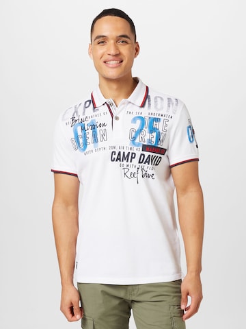 CAMP DAVID Shirt in White: front