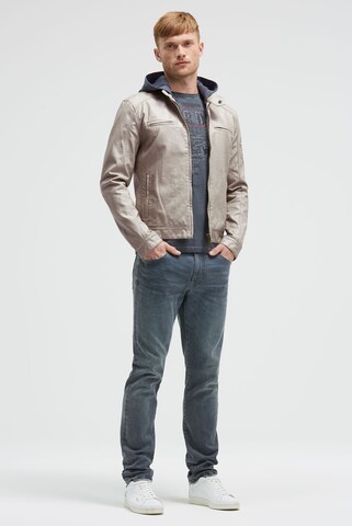 CAMP DAVID Between-Season Jacket in Grey: front