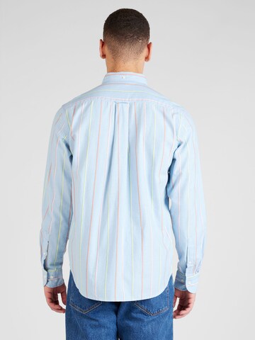 Coupe regular Chemise GANT en bleu