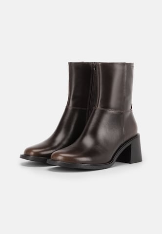 VAGABOND SHOEMAKERS Boots 'VEGA' in Brown
