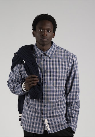 Regular fit Camicia di Prohibited in blu: frontale