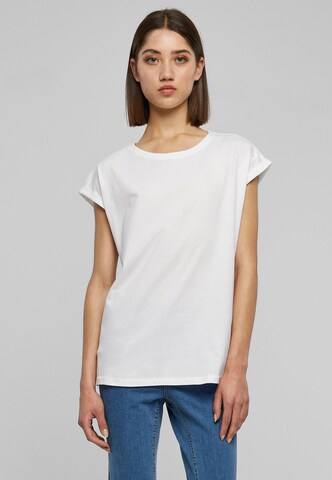 T-shirt Urban Classics en blanc : devant